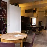 Otel Einzigartige 140qm Loft Fur Familie Und Freunde - Am Spree! Berlin