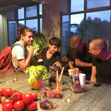 Einzigartige 140qm Loft Fur Familie Und Freunde - Am Spree! מלון