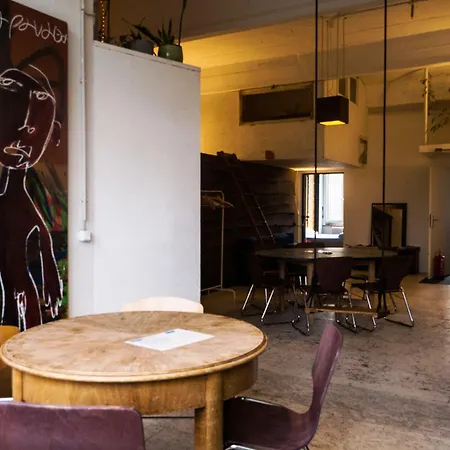 מלון Einzigartige 140qm Loft Fur Familie Und Freunde - Am Spree! ברלין